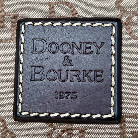 NWOT DOONEY & BOURKE Small Nth/Sth slouch bag Very well made! Brand new - Picture 4 of 12